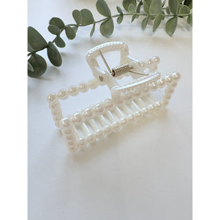 Pearl Claw Clip